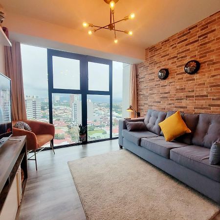 Cosmopolitan Apt 1407, 5 Star Facilities, 15M Sjo Airport, Parking, Pool, Gym San José Extérieur photo
