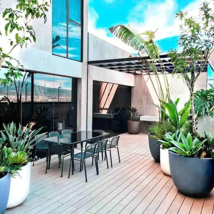 Cosmopolitan Apt 1407, 5 Star Facilities, 15M Sjo Airport, Parking, Pool, Gym San José Extérieur photo