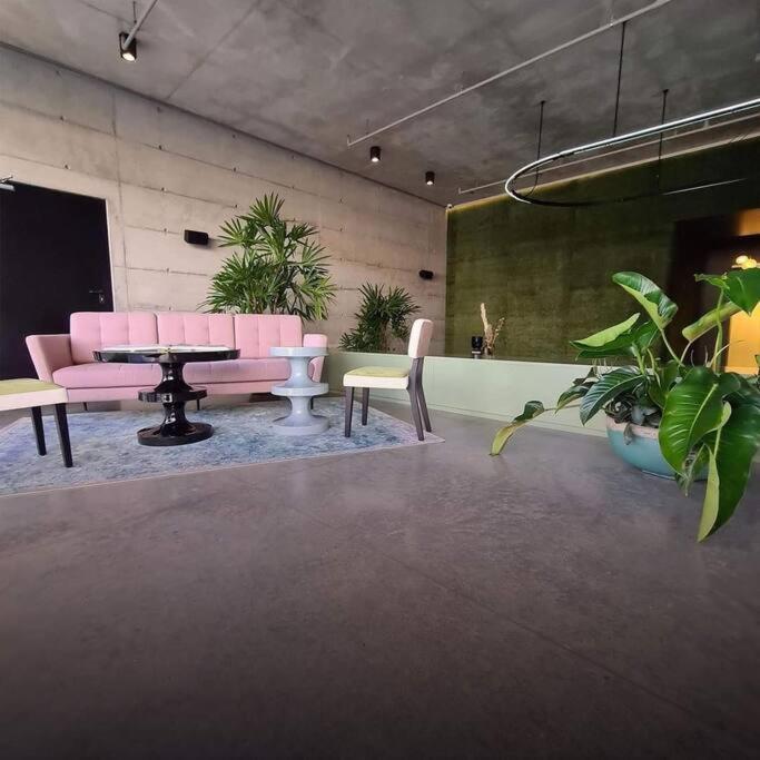 Cosmopolitan Apt 1407, 5 Star Facilities, 15M Sjo Airport, Parking, Pool, Gym San José Extérieur photo